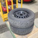 Studded Tires 225/60R16