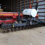 Lot# 92 : Yetter Coulter cart  