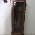 Wooden Gun Cabinet and Key ( 6 rifle ) with light