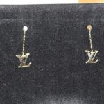 18K Dubia Gold Louis Vuitton Ear Rings 