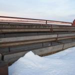 Steel pipe and plank feed bunks 