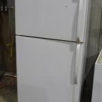 Fridgidaire refrigerator / freezer