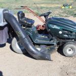 yard Works lawn Tractor/Bagger