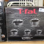 T Fal hard Titanium Set 