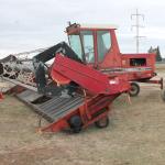 INT 24' Self Propelled Swather 